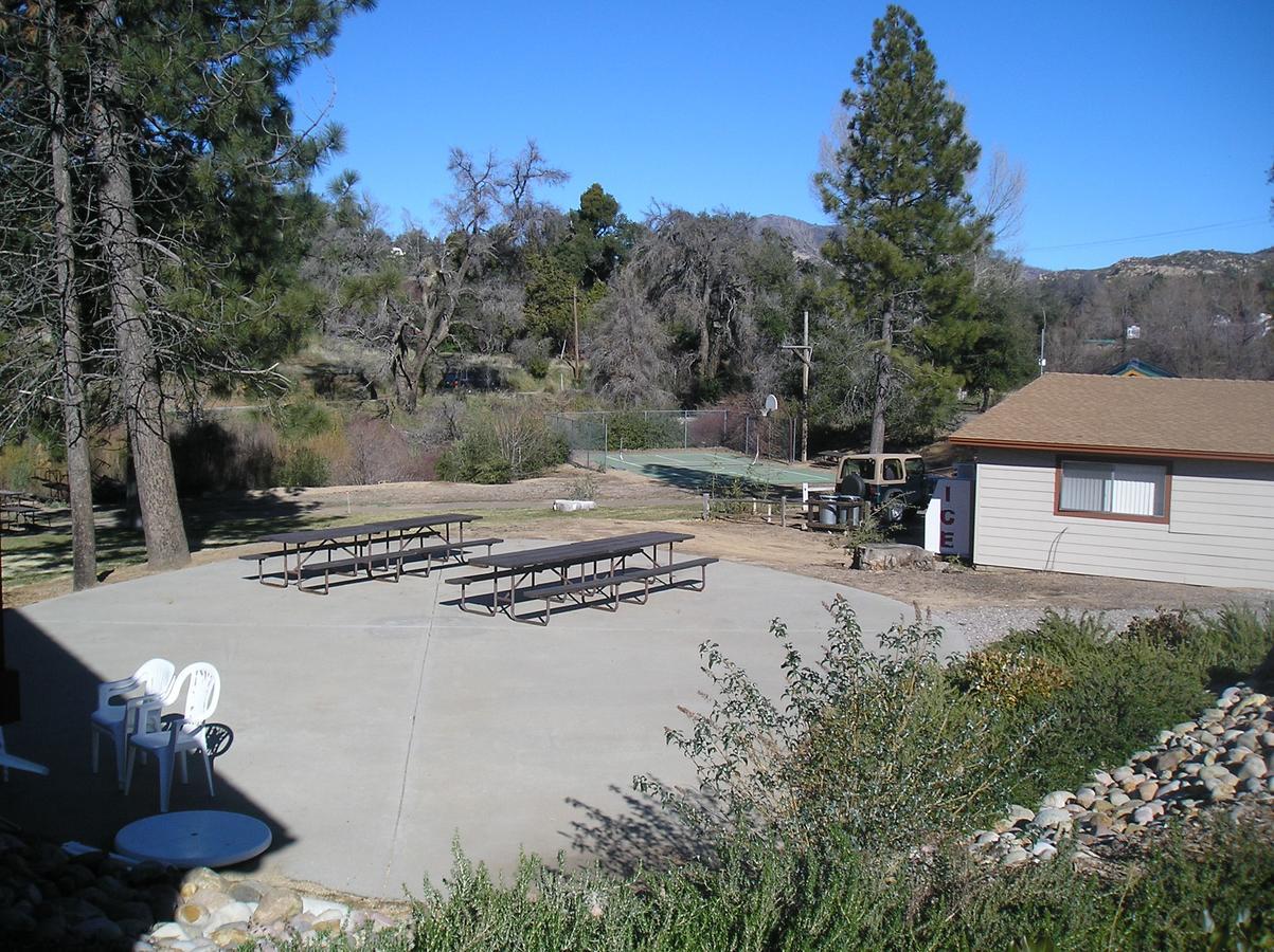 Oakzanita Springs Camping Resort Cottage 4 Descanso Exterior foto